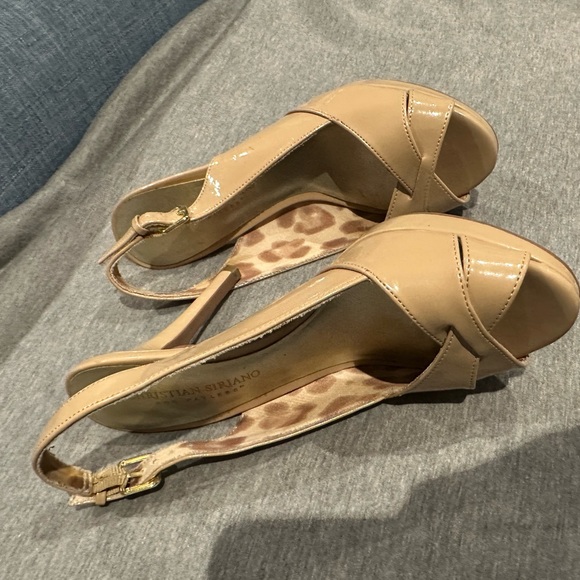 Christian siriano heels - Picture 4 of 5